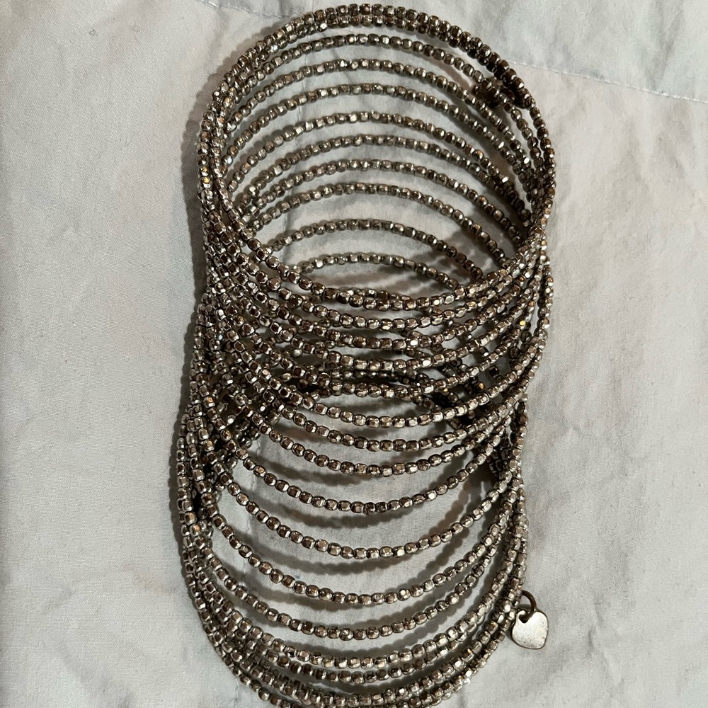 Stella & Dot slinky bracelet silver tone.